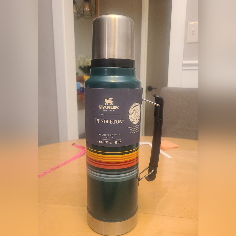 Stanley Pendleton 1.5 Qtz Vacuum Bottle , National Park Collection- NWT
